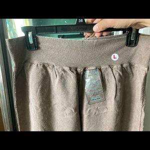 NWT Earth Creations Organic Hemp Strsight Leg Pants, Size L